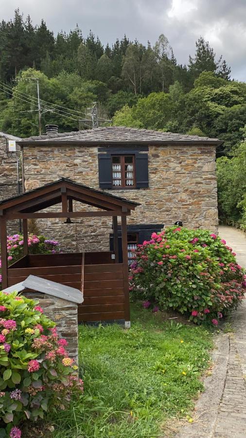 Casas Rurales Tareira En Taramundi Exteriér fotografie
