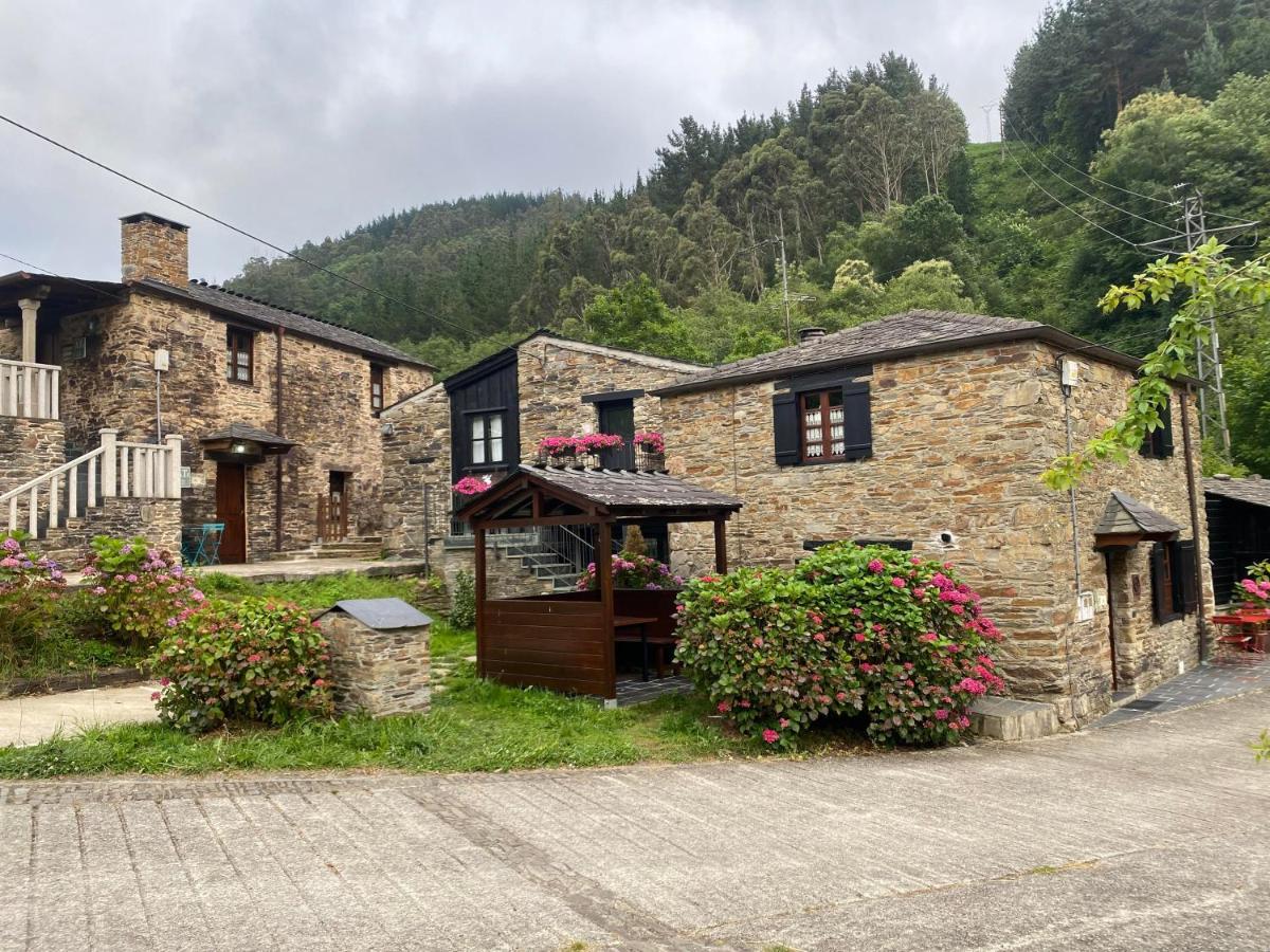 Casas Rurales Tareira En Taramundi Exteriér fotografie